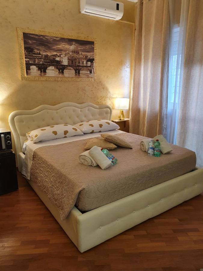 San Pietro Chic Apartment โรม ภายนอก รูปภาพ