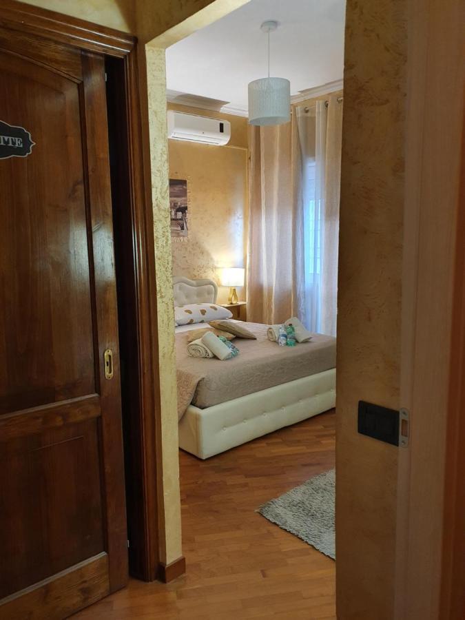 San Pietro Chic Apartment โรม ภายนอก รูปภาพ